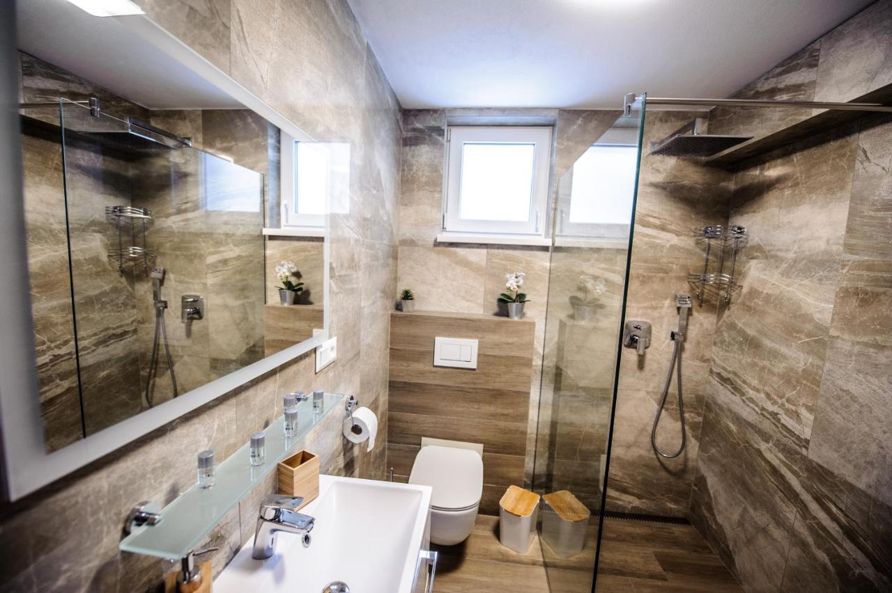 Milan&Eva Apartman Svätý Jur Kültér fotó
